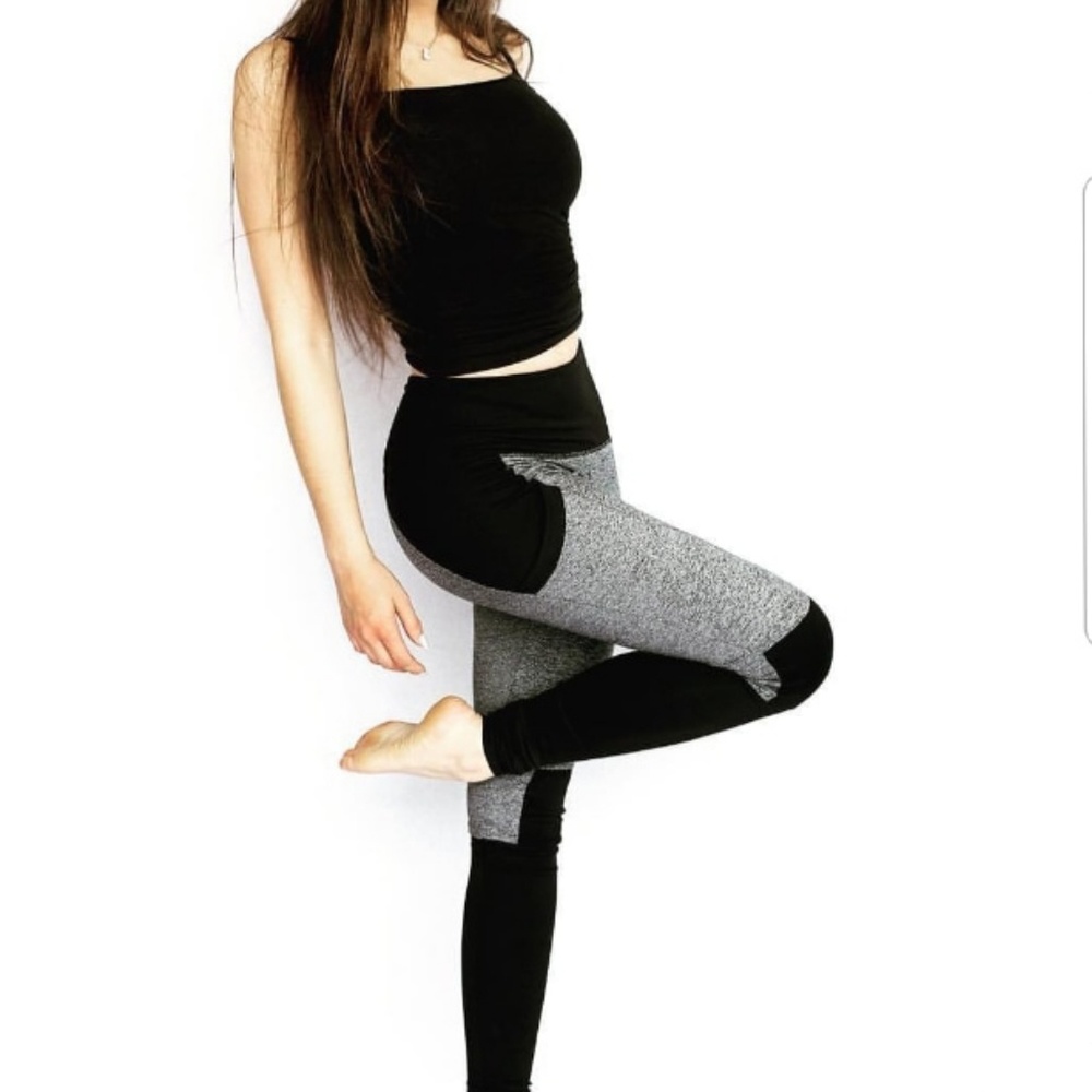 Leggins SOLD🔖 with Pockets ♡ Elan Array
